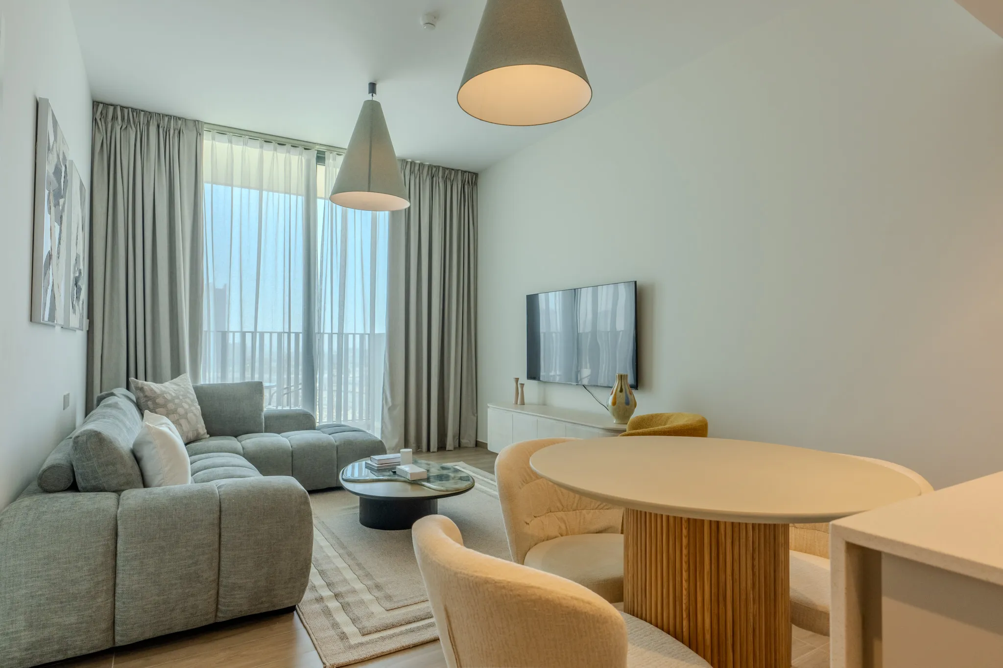 Elegant dining space with luxury furnishings